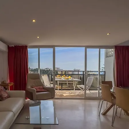 Apartment Skol 510a Front Line 2 Bedrooms *