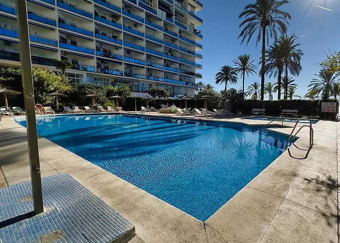 Skol 510a Front Line 2 Bedrooms Appartement *